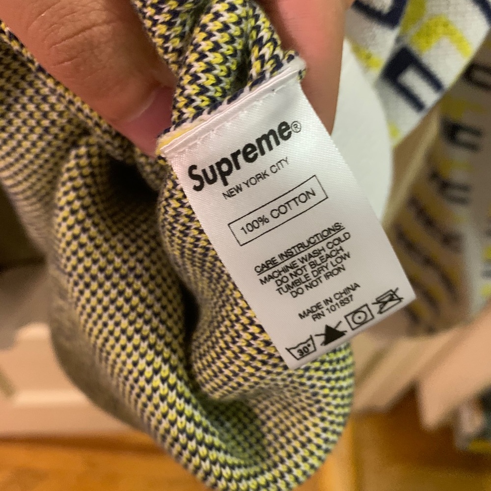Repeat sweater - Picture 6 of 7